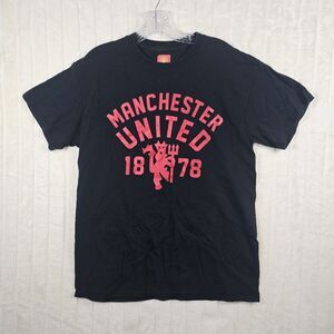 Manchester United Red Devils Men's Black Red Logo T-Shirt Size M